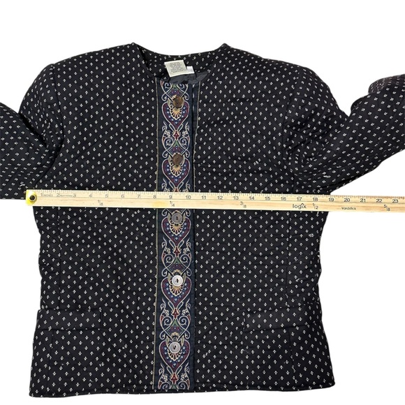 Vera Bradley Black Vintage Quilted Button Decorative Cuff Jacket Size Small - Picture 2 of 5